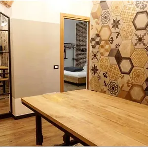 Federici La Tua Base Per Esplorare La Citta E Le Cinque Terre L'appartamento Accogliente E Centrale Apartment
