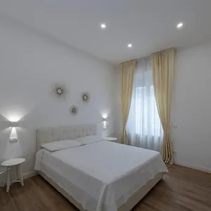 R.b. Apartment
